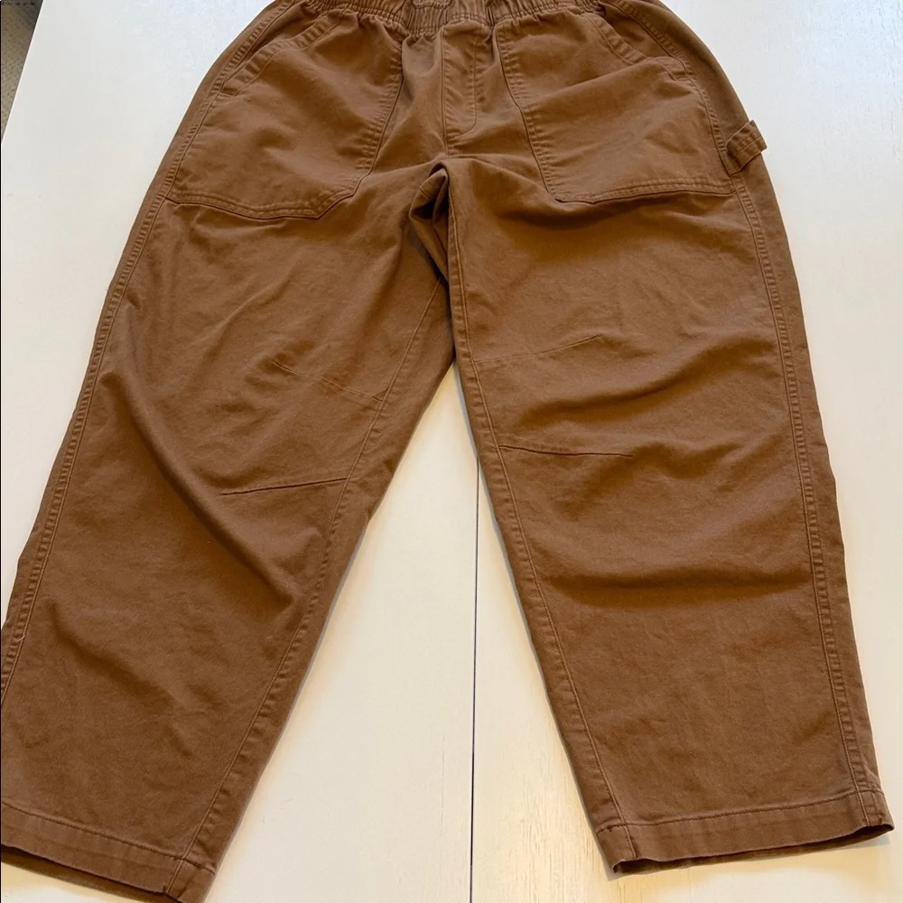 Old Navy Women’s Tan Carpenter Pants - Picture 1 of 4